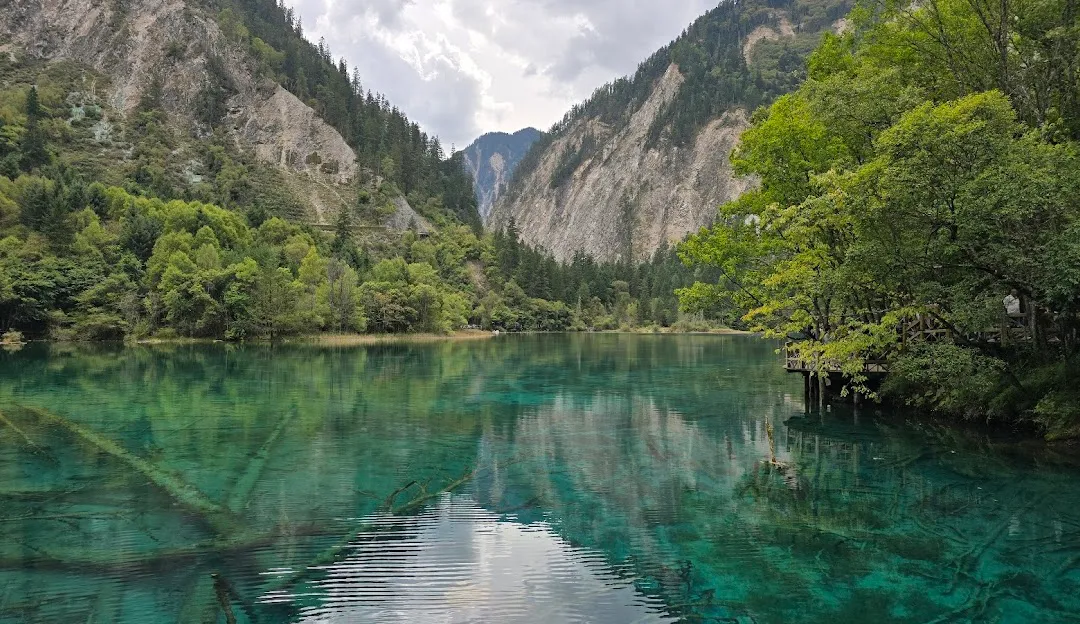 Cửu Trại Câu có bao nhiêu hồ hình 1